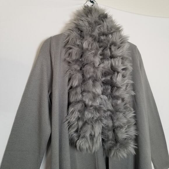Alfani Faux Fur Trim Sweater Ribbed Open Cardigan Coatigan Gray Hi/Low Size XS - Picture 3 of 8